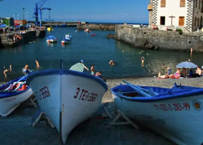 Апартаменты Cozy Harbour View In *