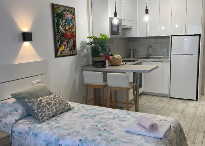 Cozy Harbour View In 푸에르토 드 라 크루즈